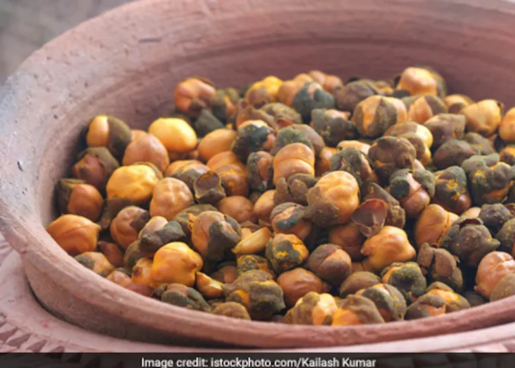 Health Benefits of Eating Roasted Chana in Hindi/ भुने चने खाने के लाभ